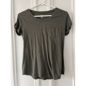 Ana khaki green scoop neck pocket r-shirt XS